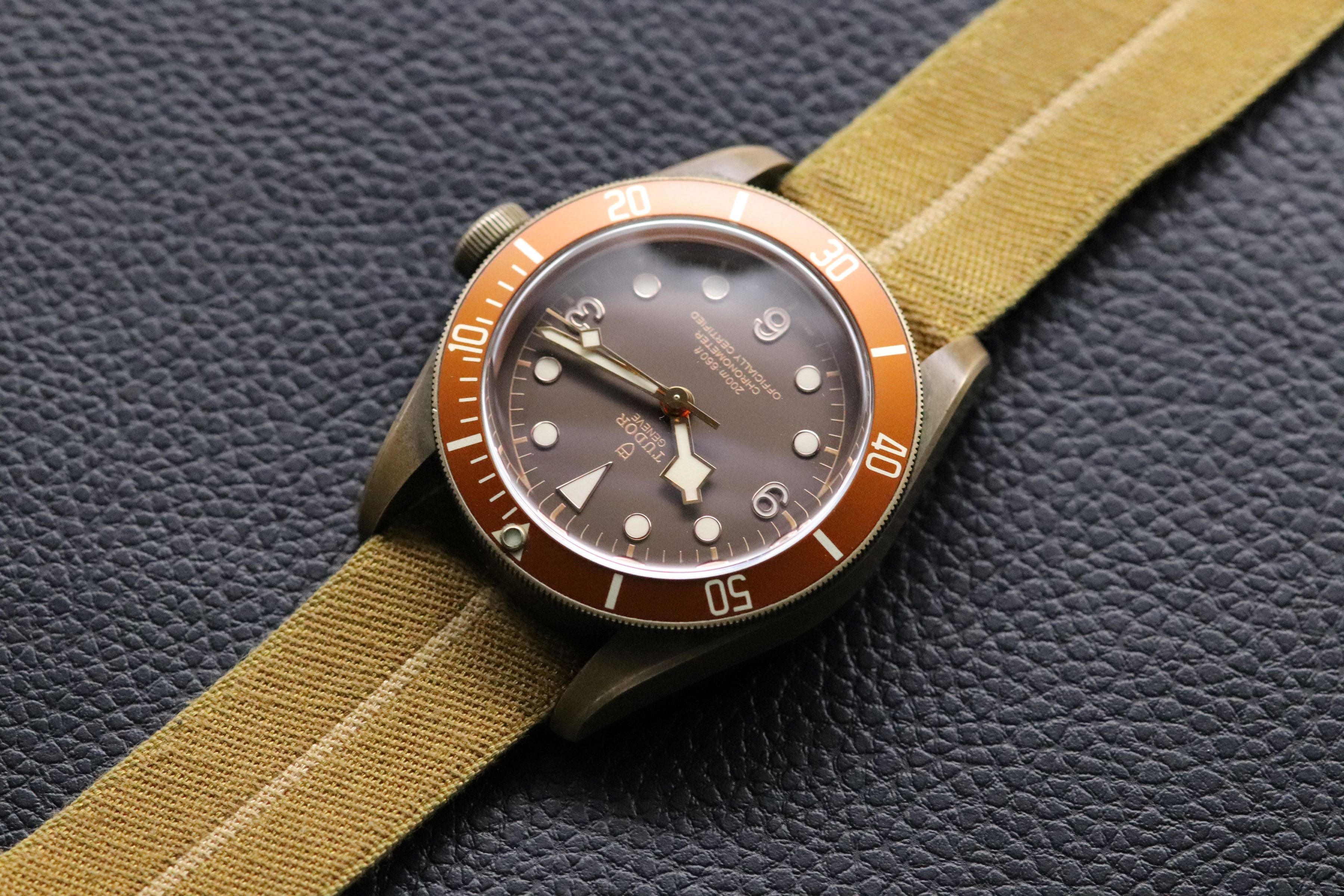 Tudor Black Bay 79250B Bronze 2016 Millitary Explorer Dial